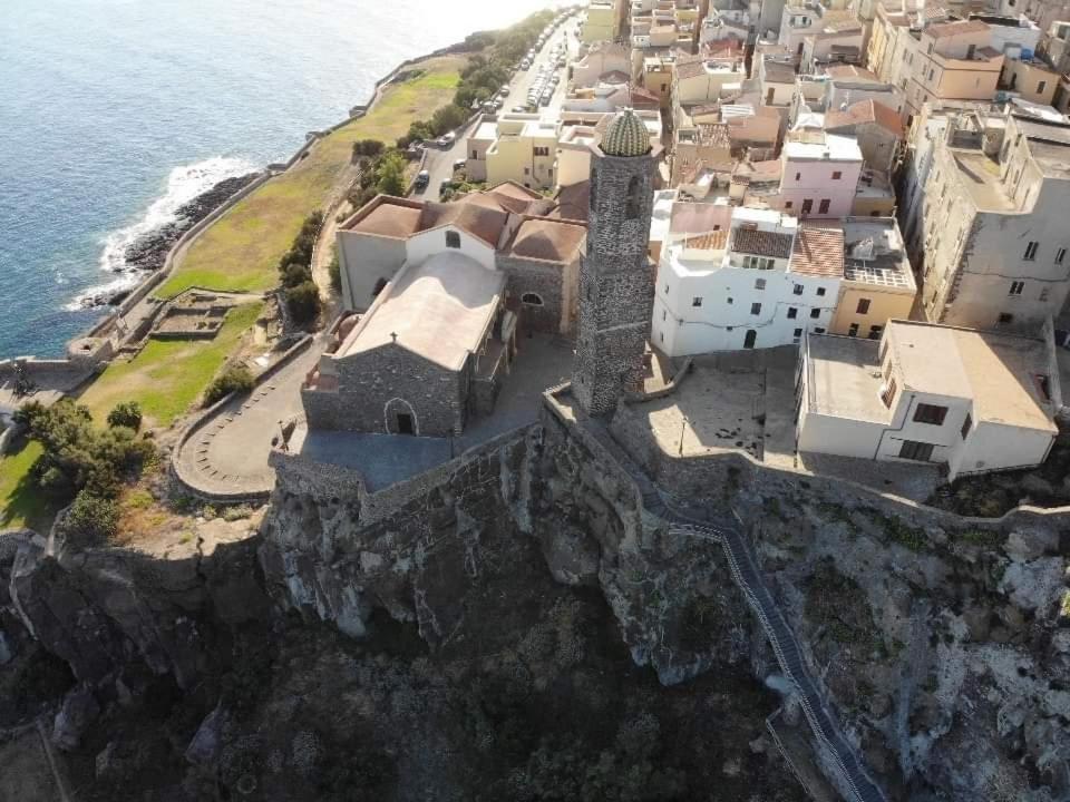 “Cielo E Mare”, Casetta Nel Cuore Del Borgo Antico / “Sky & Sea”, Charming In The Heart Of Old Village Castelsardo Dış mekan fotoğraf