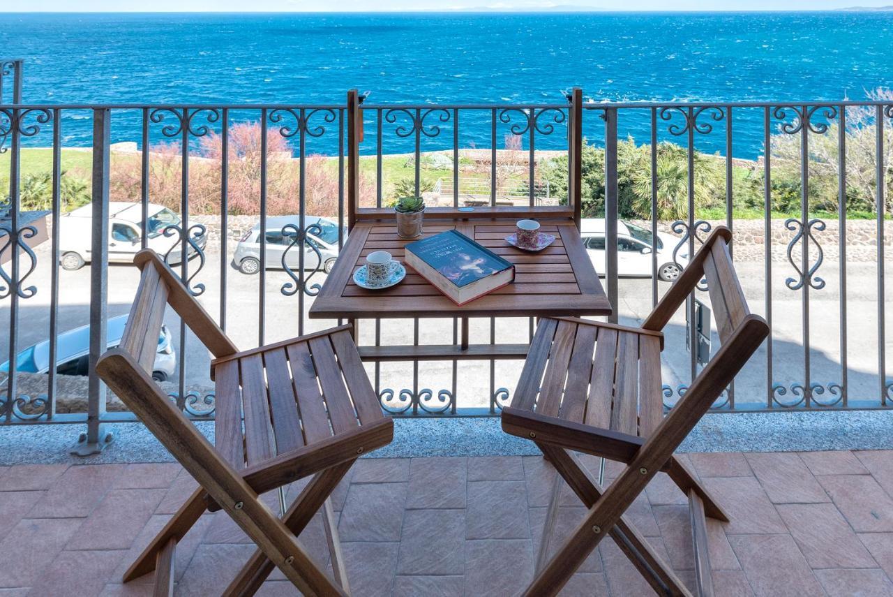“Cielo E Mare”, Casetta Nel Cuore Del Borgo Antico / “Sky & Sea”, Charming In The Heart Of Old Village Castelsardo Dış mekan fotoğraf